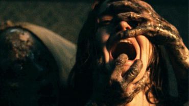 ФИЛЬМ УЖАСОВ, РАЗЫГРАВШИЙСЯ В БОГОМ ЗАБЫТОМ УГОЛКЕ! Заклятье. Первое пробуждение! Русский фильм