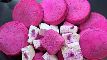 Magenta BUTTERY Discs with Pasted G1💕