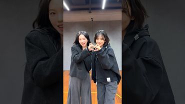 #BaddieChallenge #aespa #KARINA 🐱 #Baddie #IVE #아이브 #ANYUJIN #Shorts