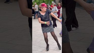 🔥Девчонки пошли в отрыв👍Танцпол Рулит. #танцы #сокольники #dance #праздник #танец