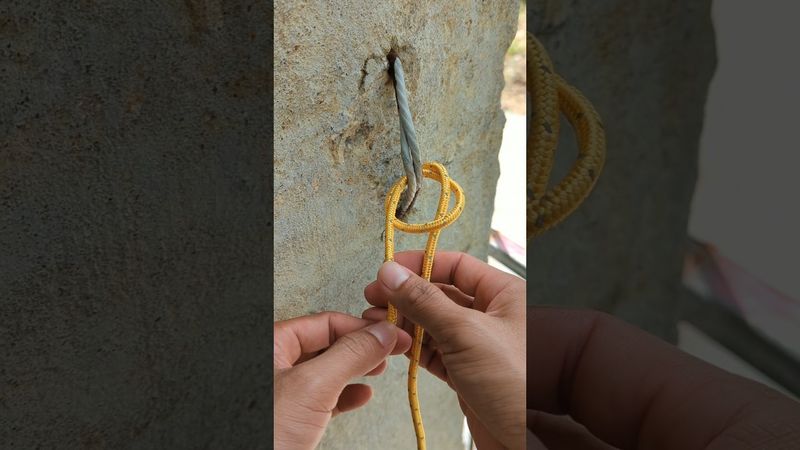 How to tie a rope knot/ Very Simple But Comfortable.
