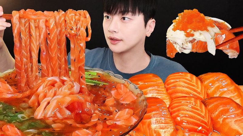 Mukbang ASMR Mie Salmon Dari Salmon dan Salmon Sushi Jumbo