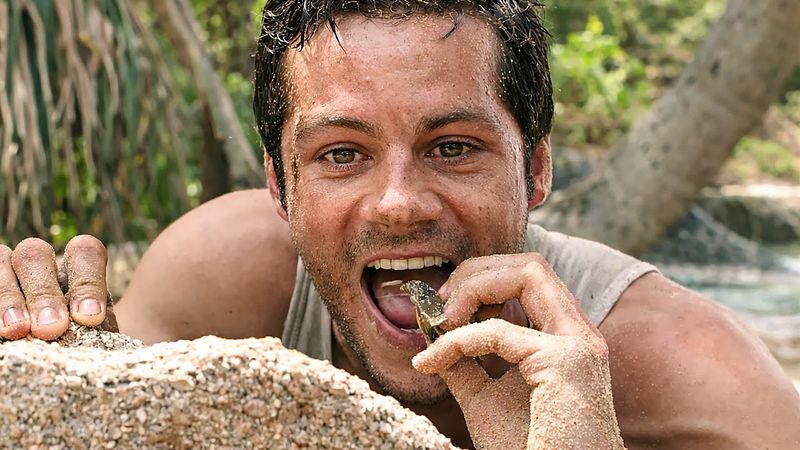 На помощь — Русский трейлер #2 (Субтитры, 2026)