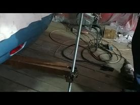 Простейший подъемник ( опрокидыватель) из автохлама и металлолома !