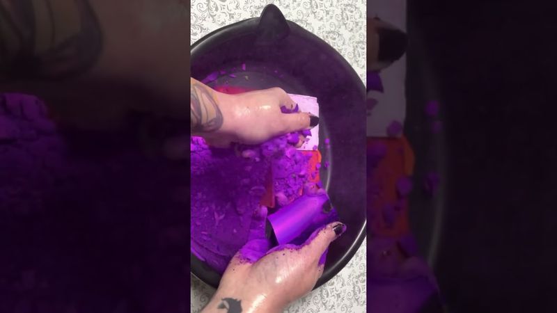 Combination of Dyed Chalk