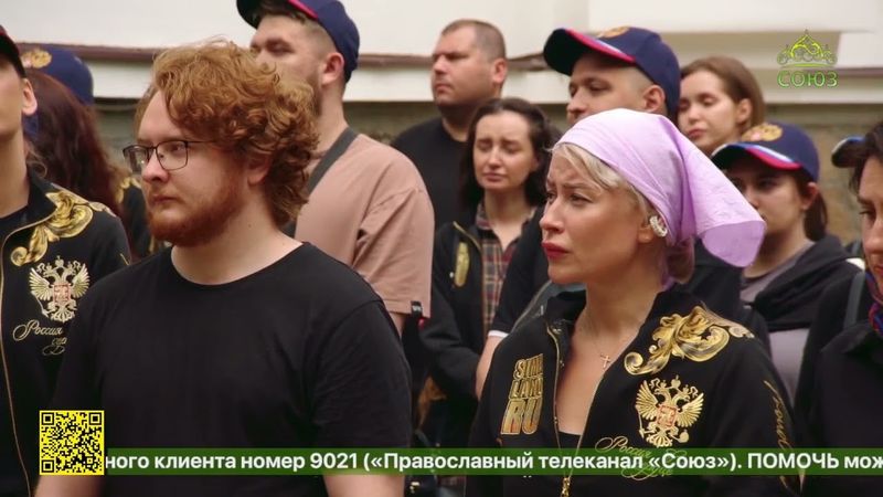 Митрополит Евгений совершил молебен и принял участие в субботнике в Серафимо-Дивеевском монастыре