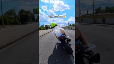 Эффектно ОБОГНАЛИ?..🏍️😅 В авто школе к такому не ГОТОВИЛИ😂 #мото #bikelover  #bikelife