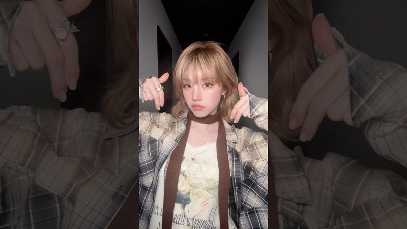 YUQI is so 🥰😘❣️