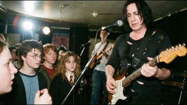 سيفروس سناب - دائماً (مباشر من هوجورتس) | فيديو موسيقي