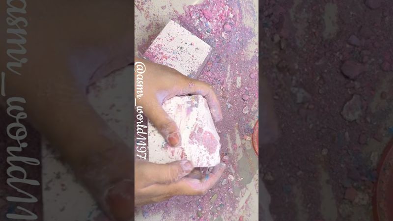 Crispy Crunchy #crunchycrumbles #oddlysatisfying #relax #rainbowsoap #satisfying #crushingtime