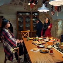 Bizim için bir kraliçedir. #uzakşehir #sinemünsal #ozanakbaba #cihal ...