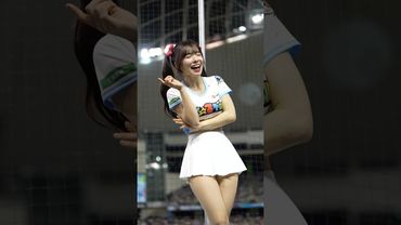 多慧很皮還模仿權喜原講中文的口音 笑死我了🤣@lee_dahye