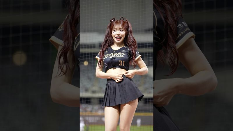 多慧表示：啊～我胖了🥹🤣@lee_dahye 費#李多慧 #이다혜 #cheerleader #fancam #shorts