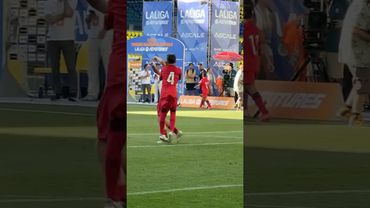 no words…! 😳 UNBELIEVABLE goal in #LALIGAFCFUTURES