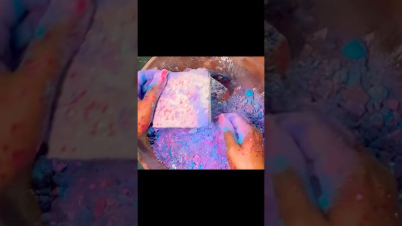 💜 #oddlysatisfying #crunchy #relax #gymchalkasmr
