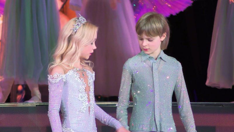 Beautiful and talented. Elena Kostyleva and Alexander Plushenko - Princess Aurora and Prince Desire
