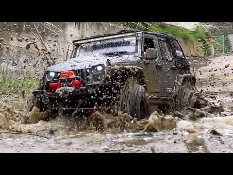 1/10 Scale JEEP Wrangler Rubicon JK Off-road Driving 4X4 RC Car | AXIAL SCX10 III Standard Axle |