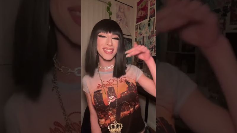 #pumpkinspice #fall #autumn #starbucks #coffee #latte #stantwitter #dragqueen #drag #comedy #funny