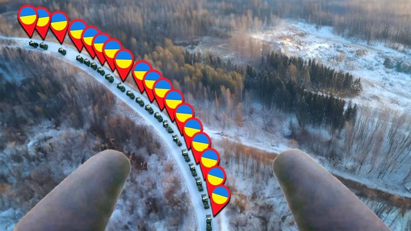 Российские беспилотники уничтожили украинскую колонну гаубиц с помощью ловушки!