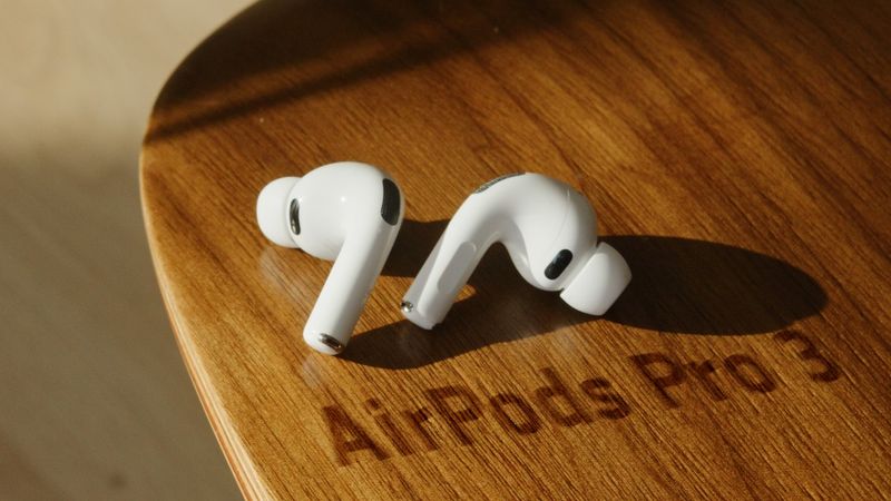 Полный обзор AirPods Pro 3