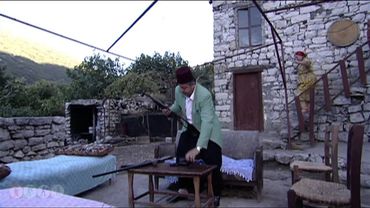 مسلسل ضيعة ضايعة - الجزء الأول ـ الحلقة 25 الخامسة والعشرون كاملة HD - انزال