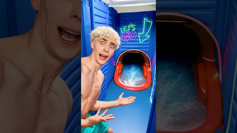 When the toilet is occupied! 🎢 🚽