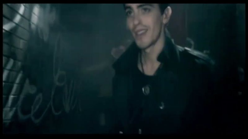 Timo Maas feat. Brian Molko - First Day Full HD