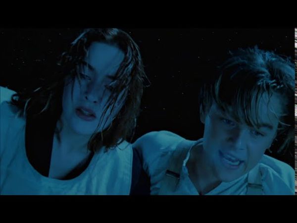 Titanic  -  Stern Sinking Scene (HD)