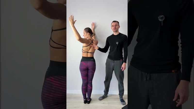 ОТ ХОЛКИ И СУТУЛОСТИ 🔥 помощница @n_fitness30