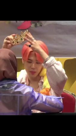 😻 [ esa mirada ] Jimin con su coronita ✨️😻🙆‍♀️#fyp #jiminie #btsedit ...