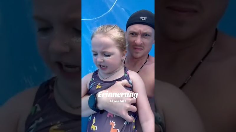 Улыбайтесь,устами младенца....