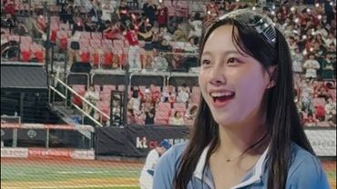 ‘이건 첫번째 레슨’ KT위즈 이서윤 치어리더