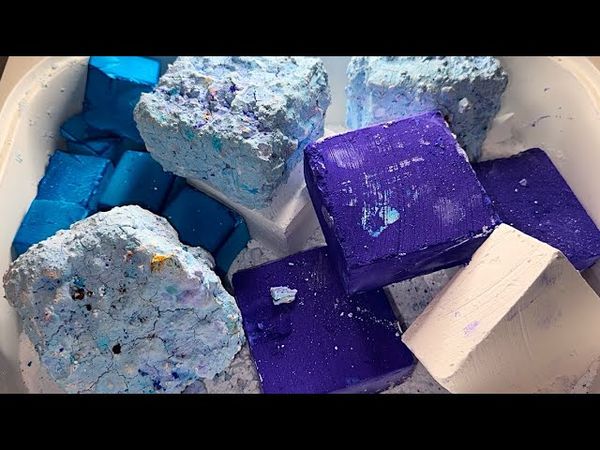 Dyed , Paste , PJ , Cubes 💜💙🤍🩵 + description #gymchalk 