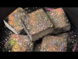 Glitter, Holi & Charcoal on Gym Chalk