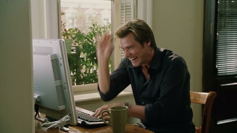 Брюс Всемогущий Джим Керри печатает. Bruce Almighty typing meme template