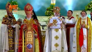 قداس العائلة الأرثوذكسية في الكاتدرائية المرقسية بالأنبا رويس، بالعباسية.