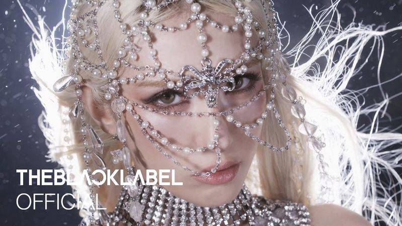 JEON SOMI(전소미) - ‘CLOSER’ M/V