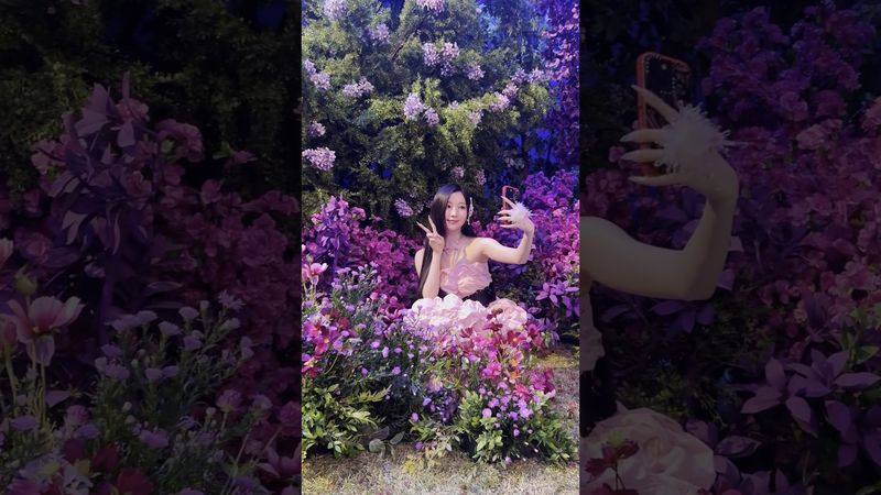 #SITM with you 💐🩷 #BABYMONSTER #베이비몬스터 #PreReleaseSingle #StuckInTheMiddle #Shorts