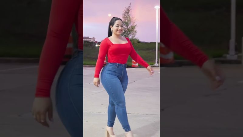 Street Fashion Style #fashion #StreetStyle