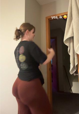 turned on the big light for this🫡