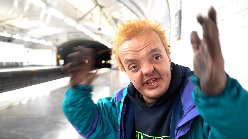 ПОДЗЕМНЫЙ ПАРИЖ ! СУПЕР СУС увидел ФРАНЦИЮ !