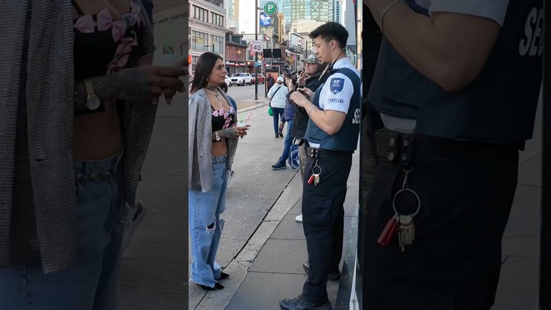 It’s a new chapter Hi 30 🎁🥳 #mybirthday #tamanapinki #تمناپینکی #تمناپینکس #toronto ￼