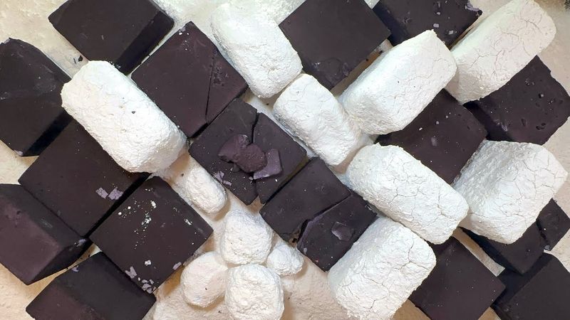 ASMR / Black（Gray） Dyed & Pasted GC3 / HB @sayanibandopadhyay 