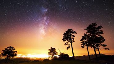 Звездное небо.4К залипалово релакс видео