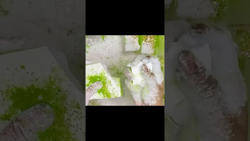 Soft Blocks #satisfying #oddlysatisfying #gymchalkasmr #20dyedgymchalk #relax #relaxing #crunchy