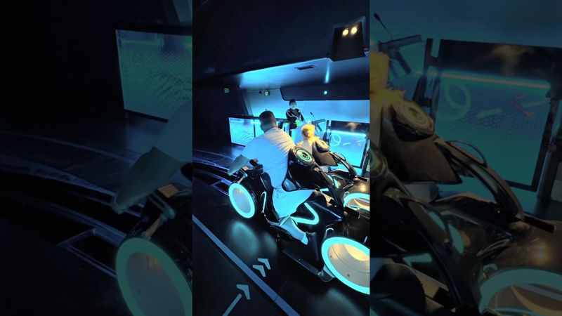 0-60 MPH in 4 seconds on TRON 🏍️