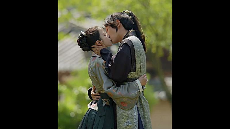 я не ваш человек #дорама #лунныевлюбленные #алыесердцакоре