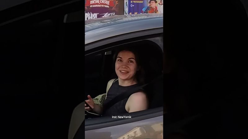 девушка нашла волос в машине