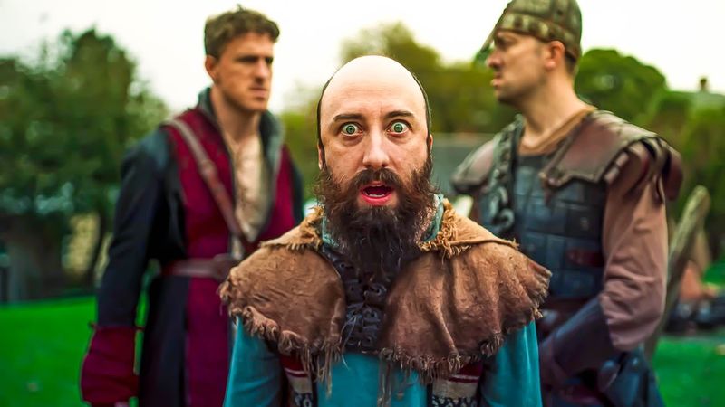 ЕСТЬ ЛЮДИ, КОТОРЫХ ДАЖЕ ГРАБИТЬ ЖАЛКО