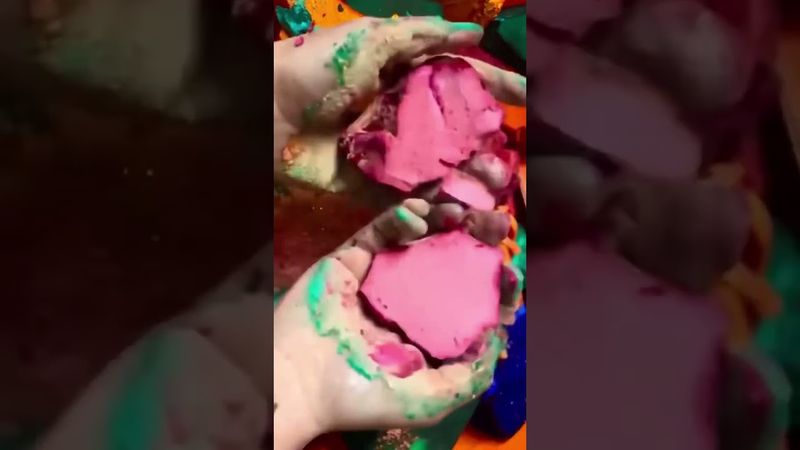 Crispy Bright Dyed Chalk